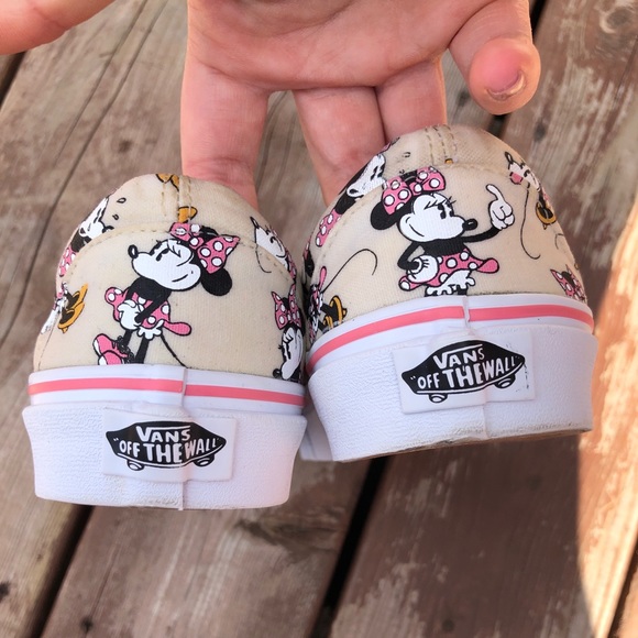 VANS X Disney Minnie Mouse shoes Slip-On - Picture 4 of 5